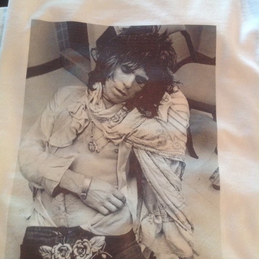 NEW! Keith tee - Picture 2 of 2